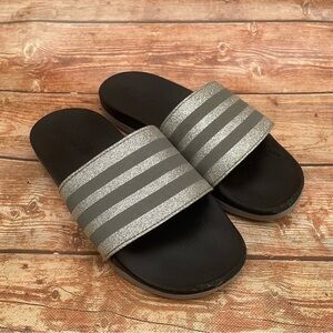 Adidas Girl slide sandals black silver size 2